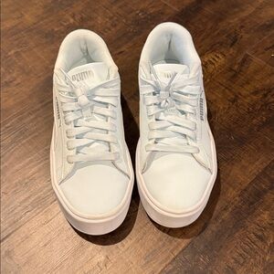 Puma tennis shoes women’s size 6 1/2
